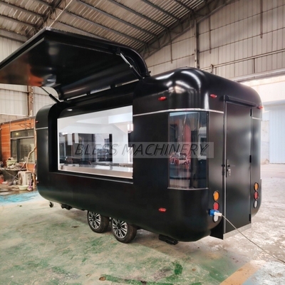 Longue durée de vie Voiture de remorque alimentaire avec cuisine complète et rotation de rotisserie de poulet