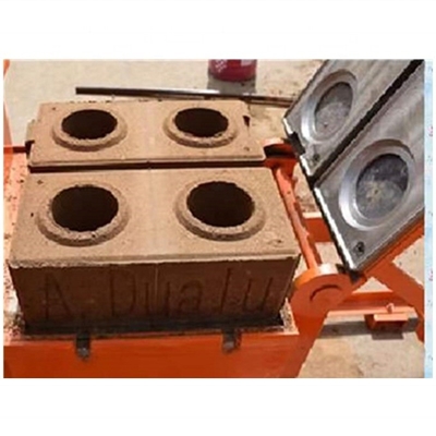 Structure compacte Machine de fabrication de briques Adobe avec 1 ou 2 pièces par moule à la foire de Canton 2023