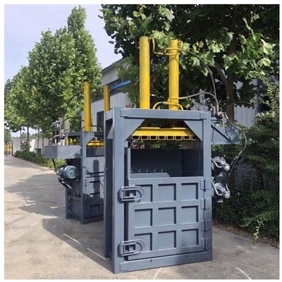 2022 Dernière technologie Mini presse à foin Baler facile à utiliser type hydraulique vertical