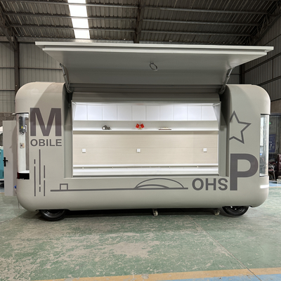 Trailer électrique mobile multifonctionnel pour le traitement des collations avec roue universelle en caoutchouc
