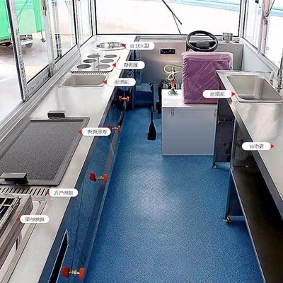 Spécifications de la variété Camion de restauration rapide mobile avec matière première de lait noir personnalisée