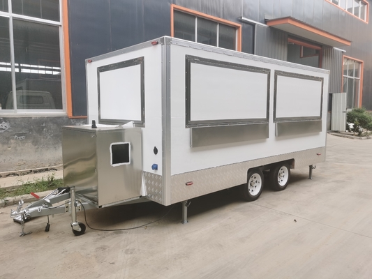 Camions et chariots alimentaires personnalisés