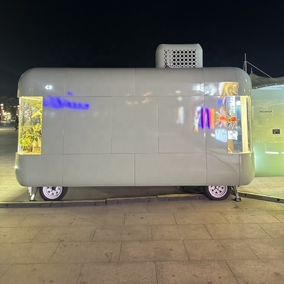 Camion de restauration rapide au Ghana Rue de restauration mobile Hot dog électrique glace Foodtruck