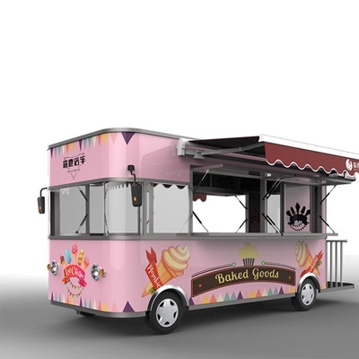 Un camion de restauration en acier inoxydable pour les entreprises durables sur le marché.