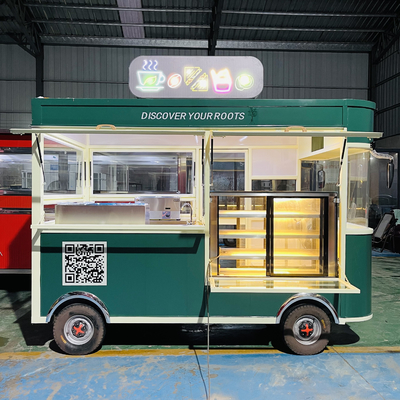 Combo de poulet frit et de boisson à base de cola pour camion électrique à collation mobile dans l'huile de cuisson