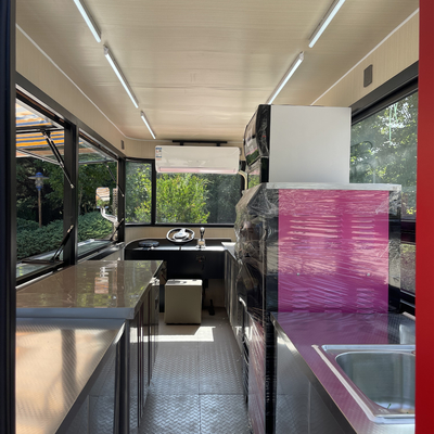 Camion électrique mobile pour les boissons froides jus de fruits bière lait thé café et collations