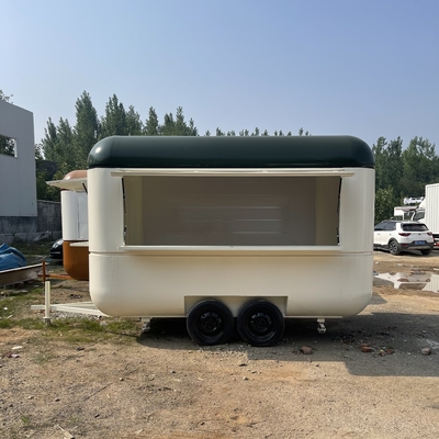 Trailer de remorquage alimentaire à 40 km/h Trailer de concession mobile entièrement équipé pour produits