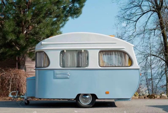 Une remorque à panier d'occasion de conception moderne avec une puissance de 1,5 kW à 4,5 kW