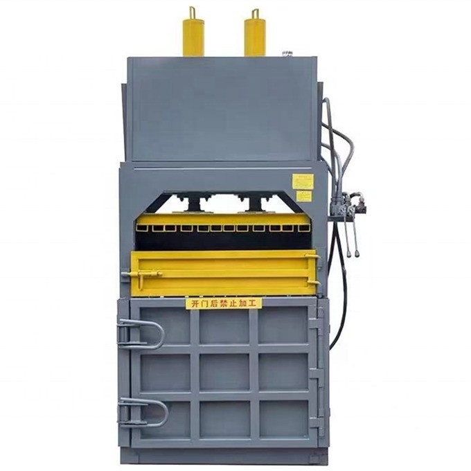 2022 Dernière technologie Mini presse à foin Baler facile à utiliser type hydraulique vertical