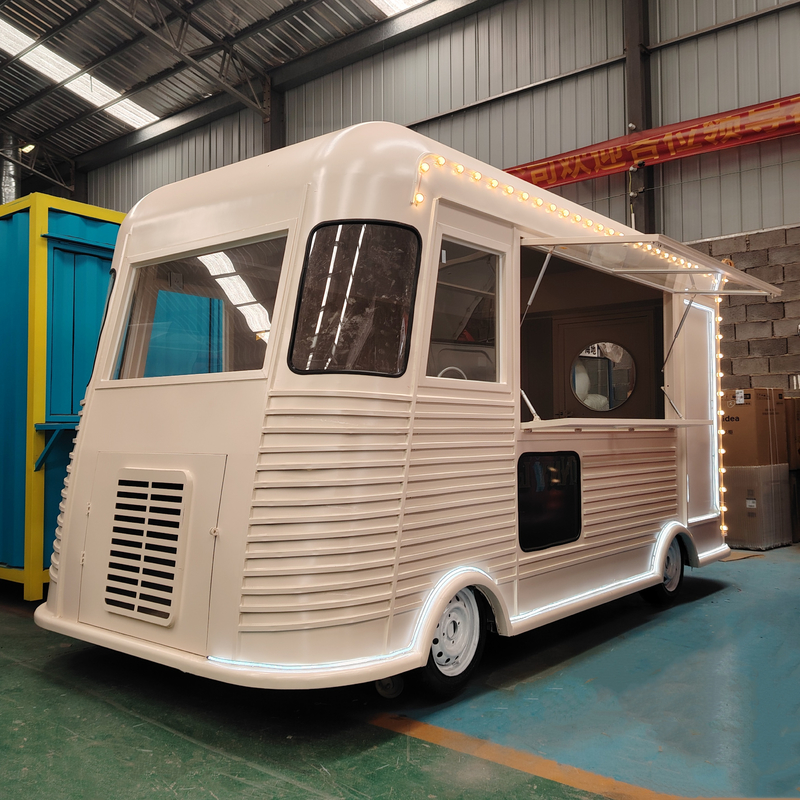 Fourgon électrique mobile polyvalent pour les collations Boissons et café 4 roues routières