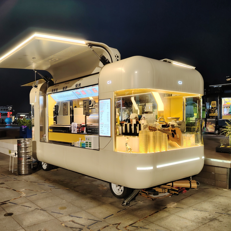 Type 2024 Vente de rue de remorque alimentaire mobile avec tension de cuisine complète 110v/220v