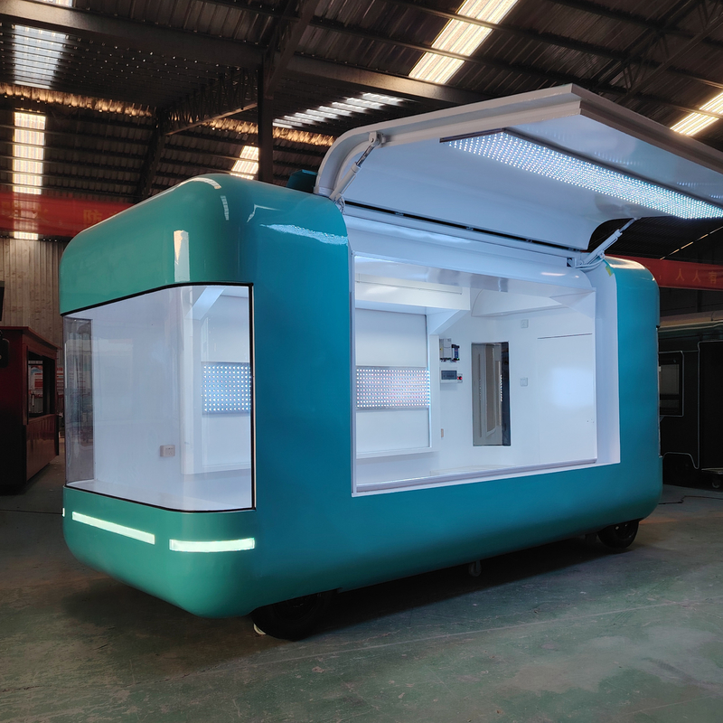 Camion électrique mobile multifonctionnel avec remorque alimentaire et snack